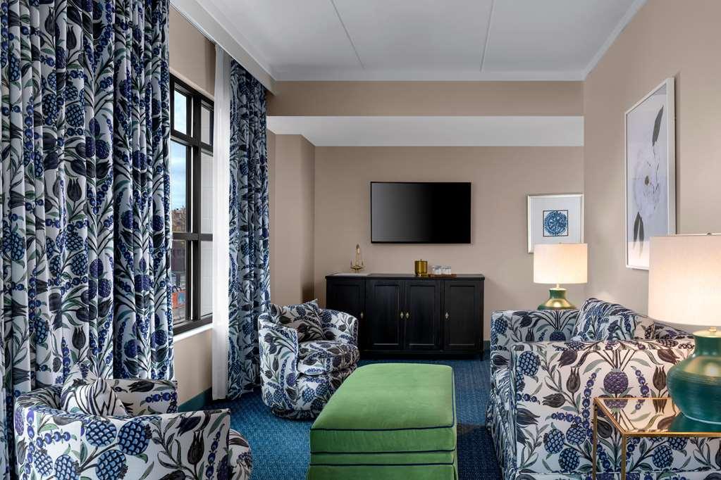 The Bradley Hotel Fort Wayne Ruang foto